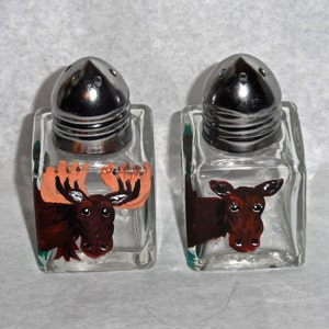 Moose Tiny Salt & Pepper, Moose art, Maine moose art, moose painting, moose portrait, moose salt shakers