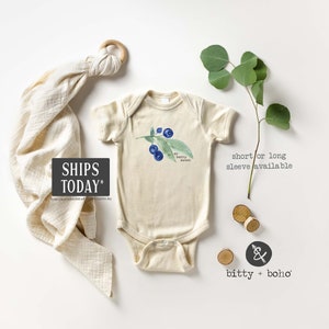 So Berry Sweet Baby Bodysuit, Blueberry Baby Bodysuit, Fruit Baby Bodysuit, Cute Baby Clothes, Neutral Baby Bodysuits, Minimalist Baby