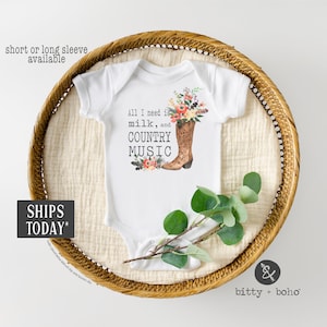 Country Music Onesie®, Vaquera Onesie, Floral Cowgirl Boot Onesie, Ropa de niña, Lindo bebé Onesies, Body de bebé country, Bebé rústico