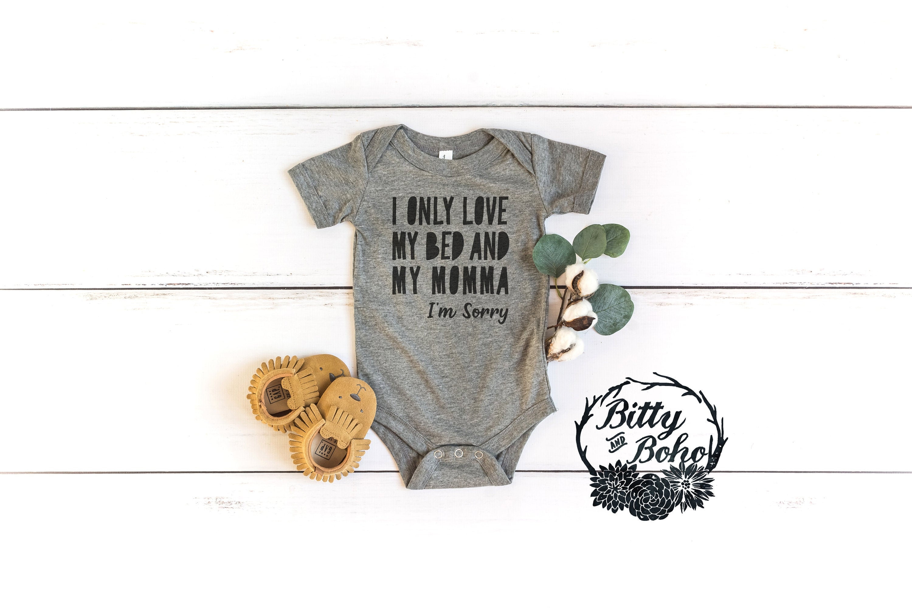 ALLNTRENDS Kids T-Shirt - 'Only Love My Bed And My Momma' Funny Youth Tee, 50% Cotton 50% Polyester