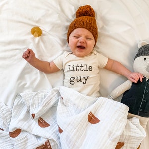 Little Guy Baby Bodysuit, Gender Reveal Baby Bodysuit, Baby Boy Clothes, Organic Baby Bodysuit, Natural Baby Clothes,Little Brother Bodysuit