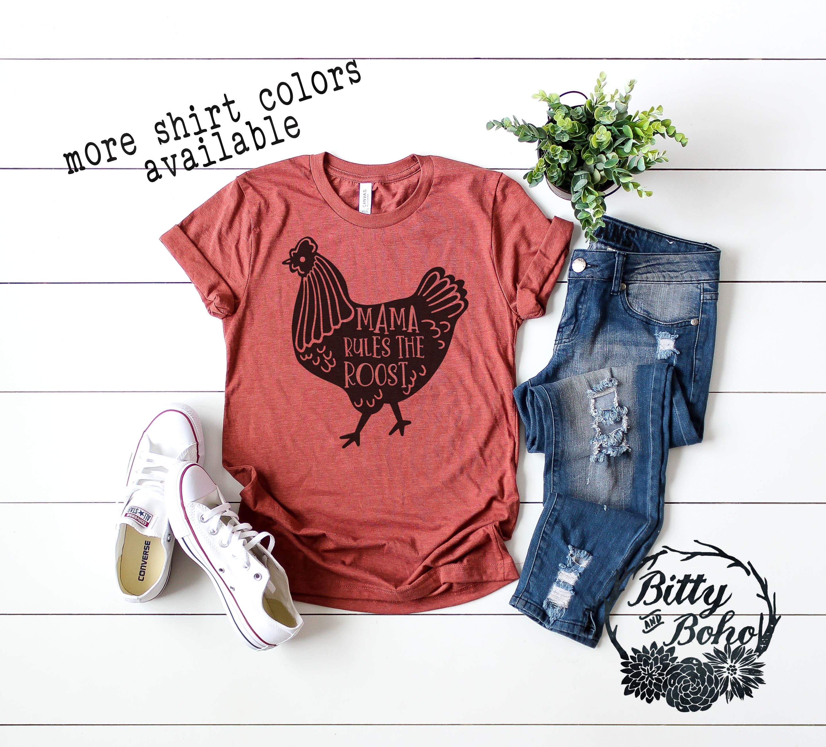 Mama Rules The Roost T-Shirt - Chicken Gift Mother's Day Mama Rules The Roost T-Shirt - Chicken Gift Mother's Day