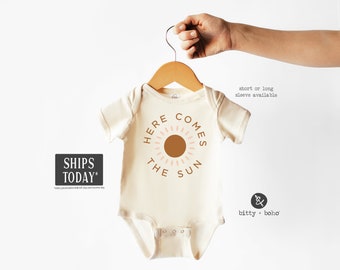 Here Comes the Sun Baby Bodysuit, Sun Baby Bodysuit, Neutral Baby, Unisex Baby Clothes, Unisex Baby Bodysuit, Minimalist Baby Clothes