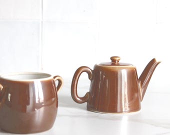 Pillivuyt teapot and sugar bowl in Pillivite porcelain, 4741