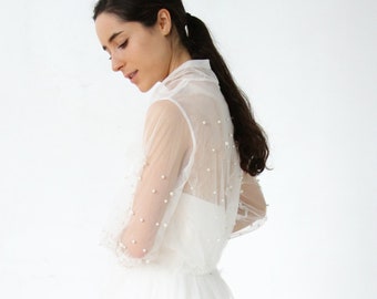 Pearl Beaded Long Sleeves Vintage Style Wedding Dress