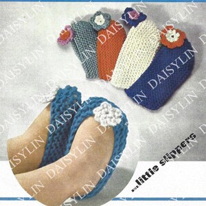 Instant PDF Digital Download baby childs easy fast knit slippers knitting pattern (279)