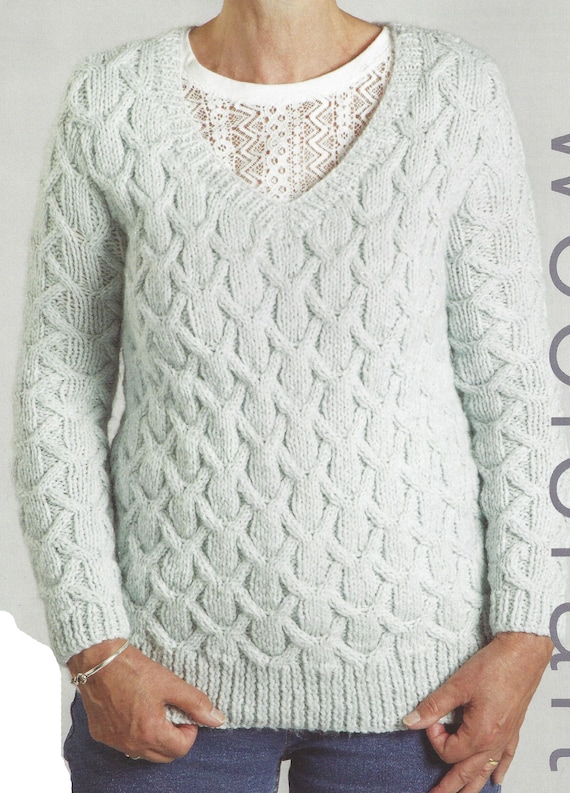 PDF Instant Digital Download Ladies Chunky V Neck Sweater 32 to 48