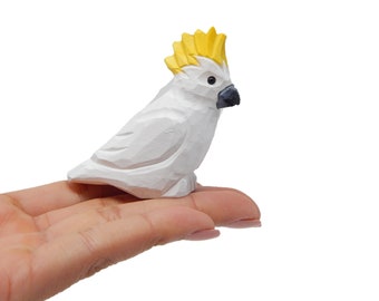 Cockatoo Figurine Decoration Parrot Tropical Pet Miniature Wooden Bird Art Statue Craft Carved Small Animal Collectible