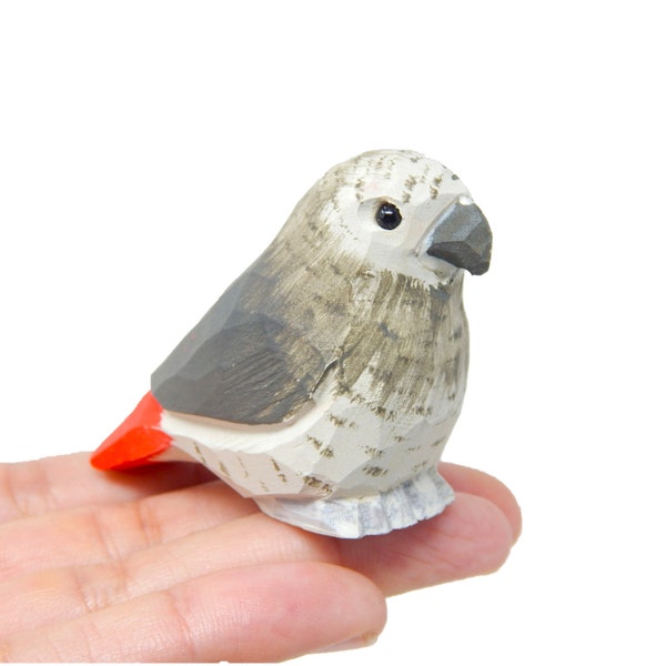 Grey African Parrot Wood Figurine Statue Sculpture Ornament Decor Miniature Art Carve Small Animal