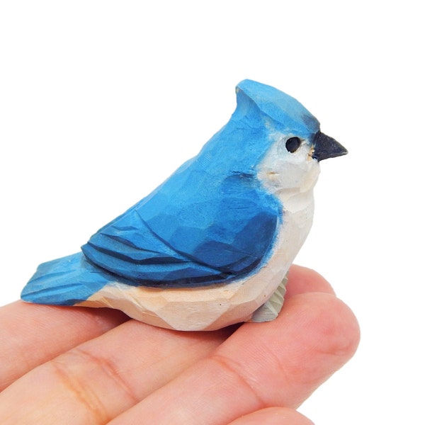 Tufted Titmouse Bird Wood Figurine Statue Blue Jay Sculpture Ornament Decor Miniature Art Carve Small Animal