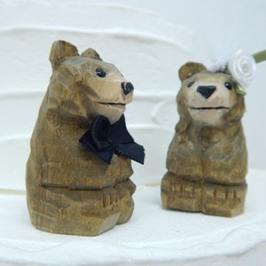 brown bear cake topper