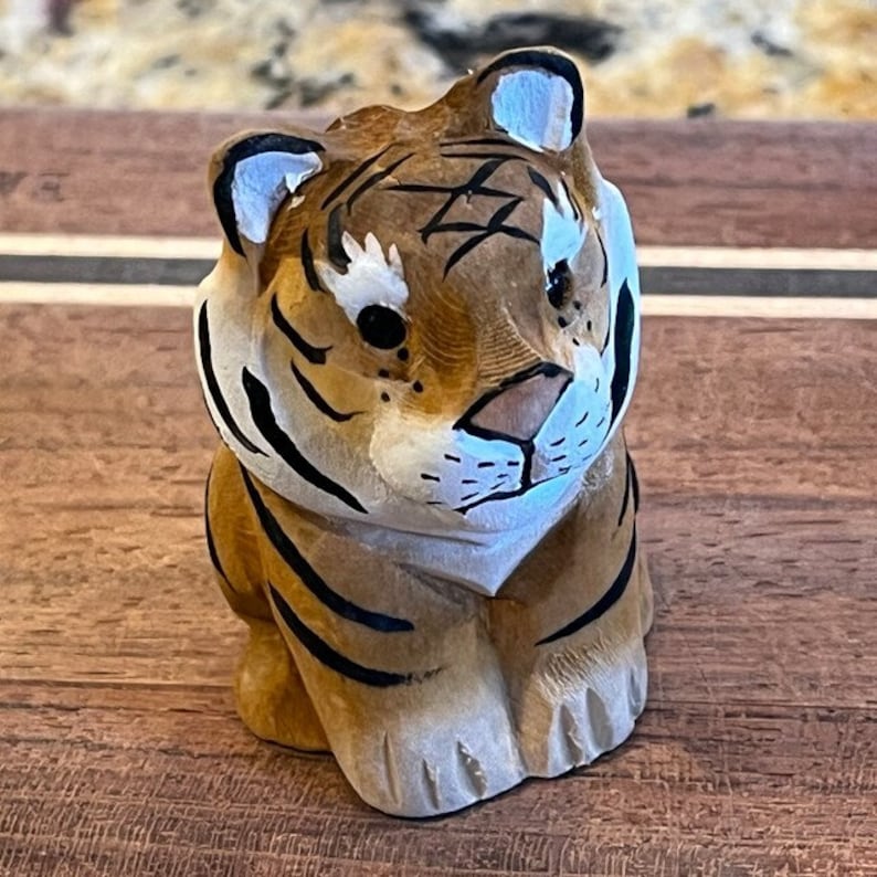 tiger figurine