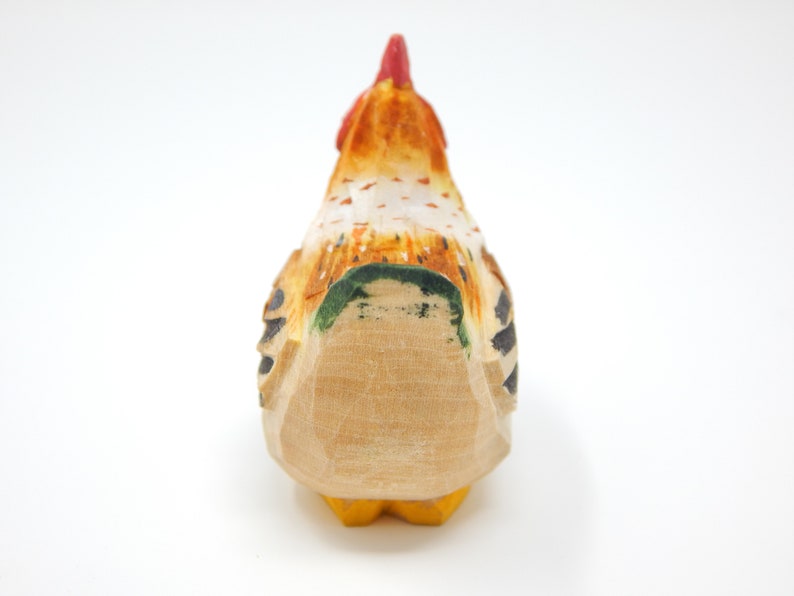 chicken wood figurine