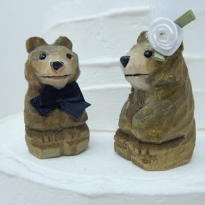 brown bear cake topper