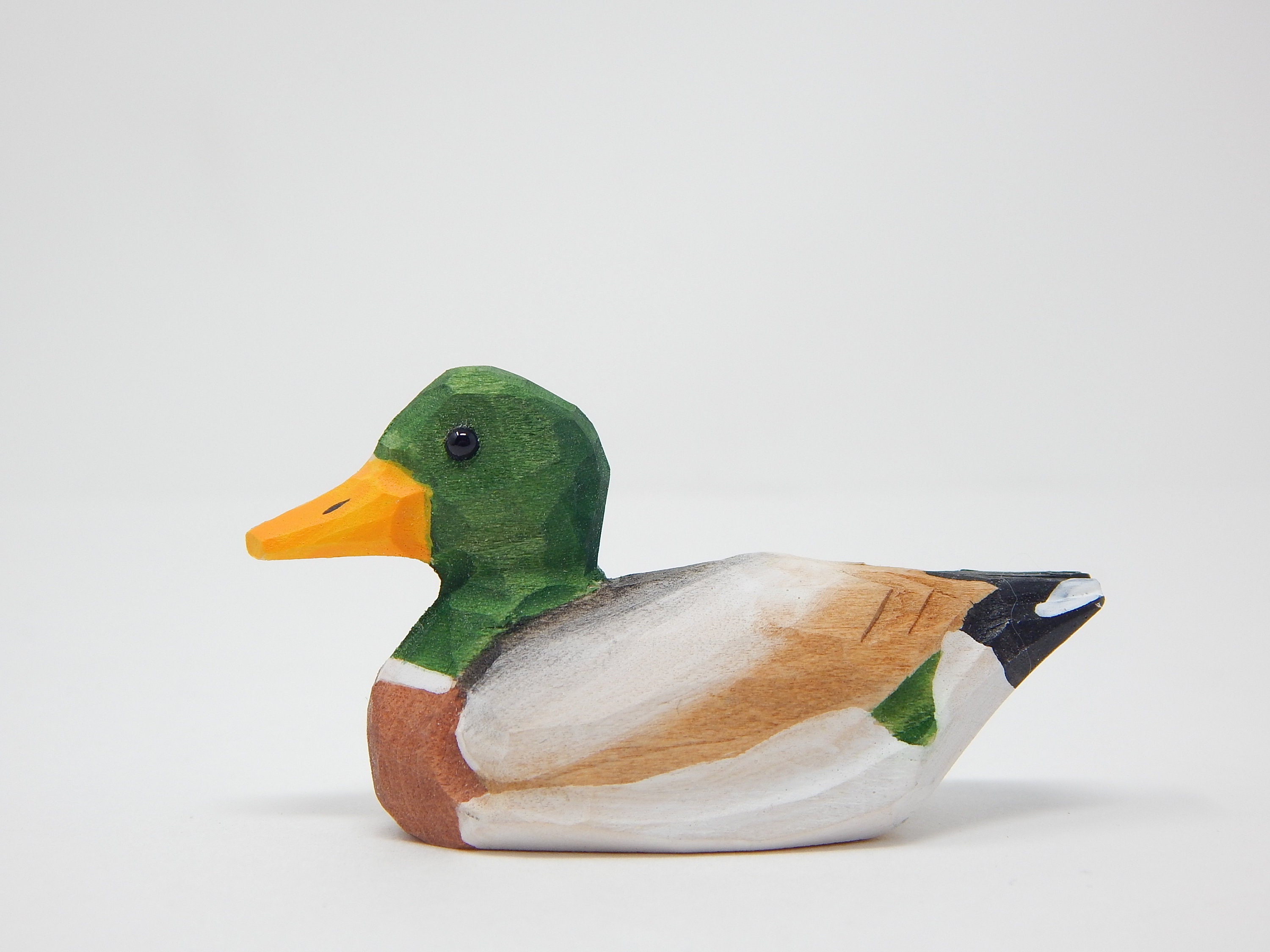 マガモの木製置物｜手彫りの鳥の素朴な装飾ギフト - Etsy 日本