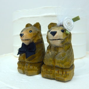 brown bear cake topper