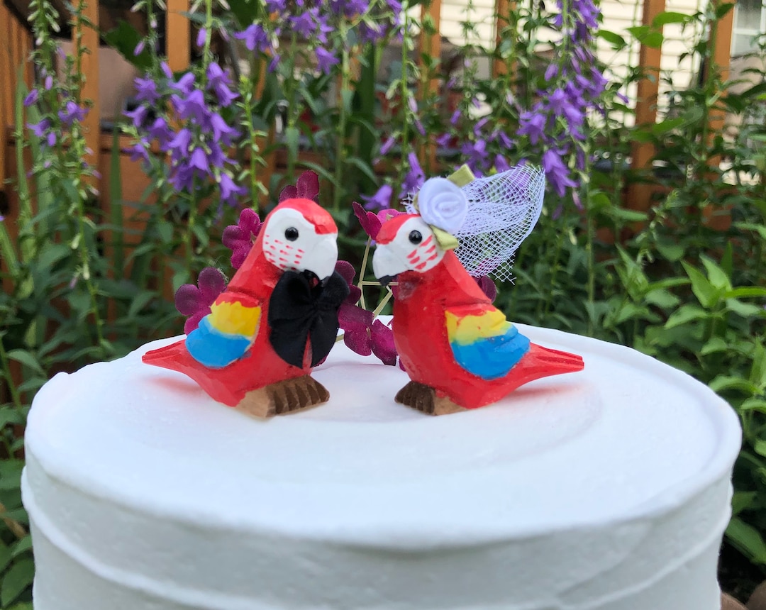 Scarlet Macaw Wedding Cake Topper | Hand-carved Parrot Bride Groom ...