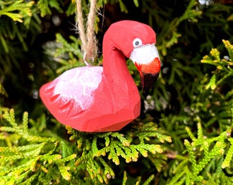 Pink Flamingo Ornament Hanging Figurine Statue Décor Small Garden Lawn Yard Ornament Wood Carving