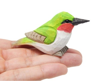 Hummingbird Wooden Figurine Ruby-Throated Gift Decoration Handmade Bird Art Carved Small Animal Garden Statue