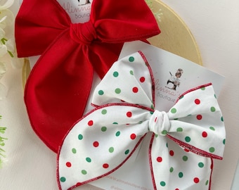 Christmas hair bow, Christmas bows, the grinch bow, holidays hair accessories, fable Christmas bows