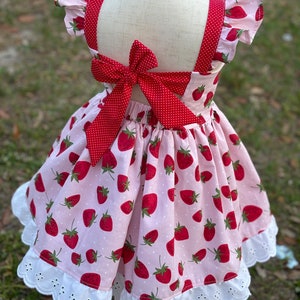 Strawberry dress for girl, girls pink dress with strawberry print,summer dress for toddlers, strawberry birthday party, one berry birthday