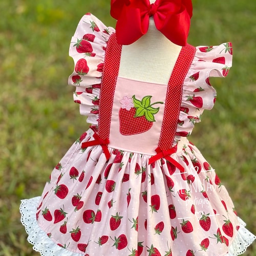 strawberry dress for girl, girls pink dress with strawberry print,summer dress for toddlers, strawberry birthday party, one berry birthday