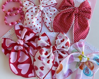Valentine's Day Fable hair bows, Valentine's Day hair bows, sailor bow, red and pink hearts bow, fabric bows