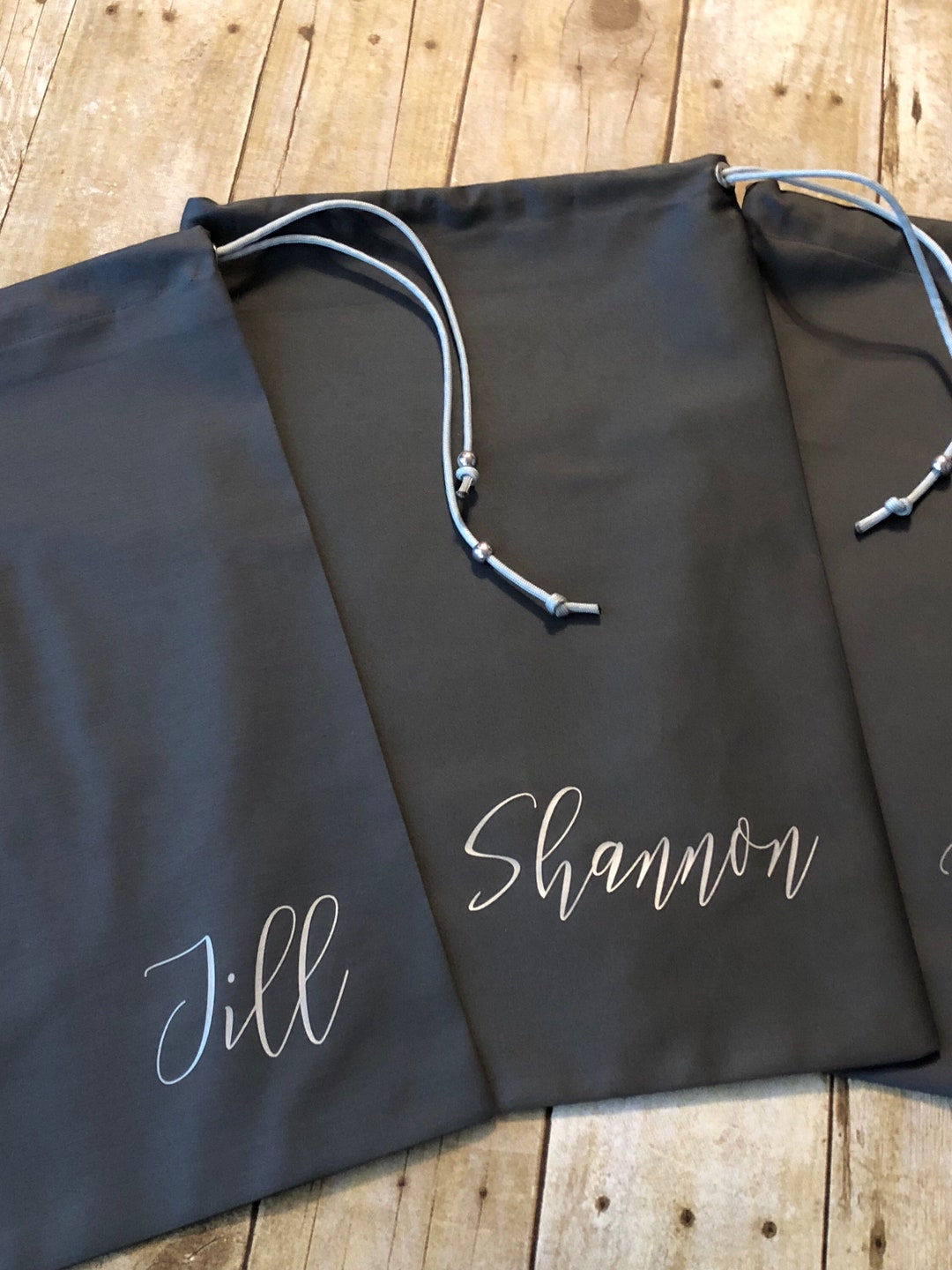 Custom Bridal Shoe Bags / Wedding Shoe Bag / Bridal Party Shoe Bag