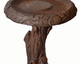 Solid Rock Stoneworks Timberwood Birdbath- 24in Tall- Walnut