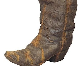 Solid Rock Stoneworks ウエスタンブーツプランター - 高さ21インチ - 錆