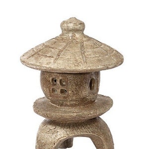Solid Rock Stoneworks Sm Round Pagoda- Buff