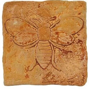 Solid Rock Stoneworks Bee Stepping Stone