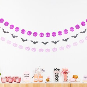 Halloween Ornaments Pack of 3, Halloween banner bats, skulls and pumpkins, Halloween wall decoration