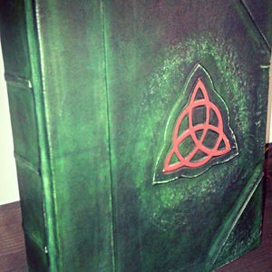 CHARMED Book of shadows-blank pages - wicca -  refillable-postbound, Charmed Great size 11 x 13,77 inches- 800 pages