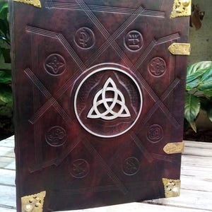 Vera book of shadows, charmed reboot replica