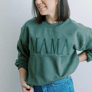 Army Green Custom Sweatshirt, Personalized Sweatshirt, Mom Sweatshirt, Mother’s Day Shirt, Gift for Mom, Gifts for her, Mama sweatshirt