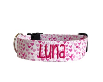 Valentines Dog Collar, Embroidered Dog Collar, Personalized Dog Collar, Heart Dog Collar, Custom Dog Collar, Valentines Day Collar, Dog tag