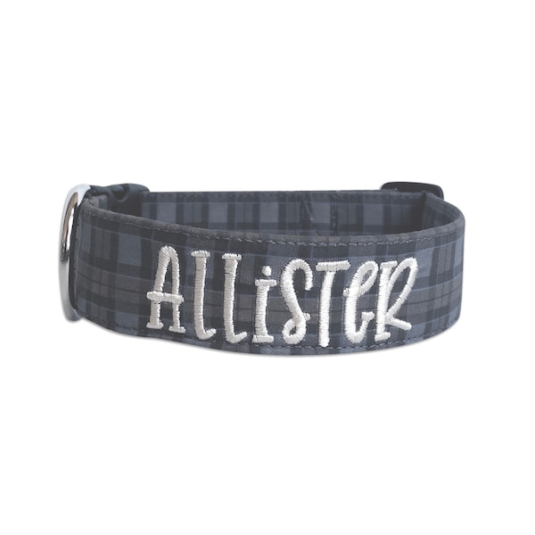 Dog Collar, Embroidered Dog Collar, Personalized Dog Collar, Plaid Dog Collar, Scottish Plaid Collar, Engraved Collar, Engraved Buckle