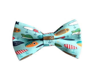 Aqua Lures Dog Collar Bow Tie, Bow Tie for Dogs, Dog Bow Tie, Bow Tie for Dog Collars, Dog Collar Accessories by Duke & Fox®