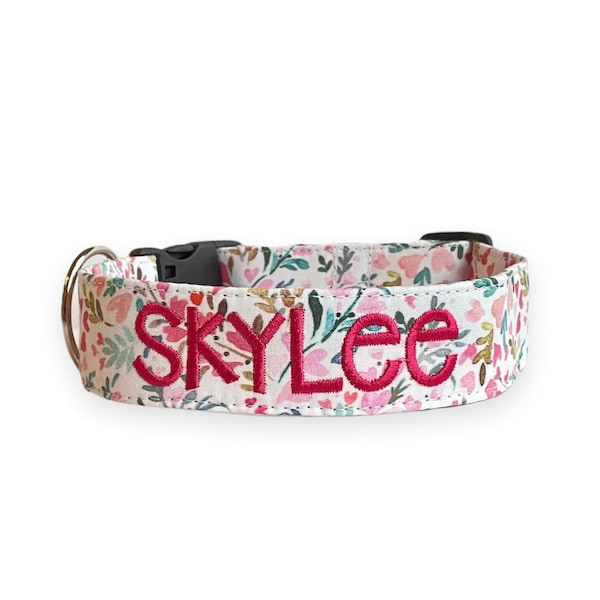 Valentines Dog Collar, Embroidered Dog Collar, Personalized Dog Collar, Heart Dog Collar, pink dog Collar, Personalized Collar
