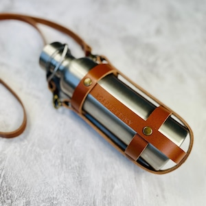 Leather Water Bottle Holder with Crossbody Strap, Perfect Gift for the Travel Enthusiast