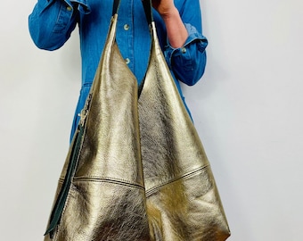 Large Leather Slouchy Hobo Shoulder Bag With Zip Pocket