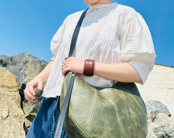 Large Leather Crescent Bag With Adjustable Strap and Zip Closure