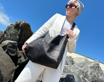 Large Leather Slouchy Hobo Shoulder Bag With Zip Pocket