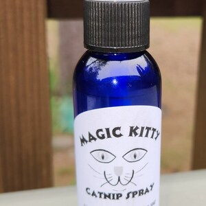 Catnip Spay Magic Kitty Spray Natural Enhances Play Cat Treat