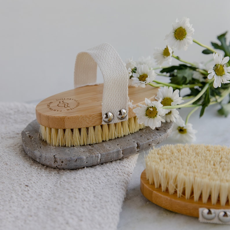 Agave Body Brush Coarse Bristles Vegan, Eco Friendly, Sisal Bath / Dry / Foot / Nail Brush Strong Exfoliation image 3