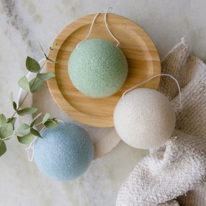 Konjac Facial Cleansing Sponge | Plant-Based, Eco Friendly, Zero Waste, Gentle, Exfoliating