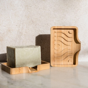 Sustainable Lightweight Self Draining Bamboo Soap Dish | Eco Friendly Solid Dish Soap Tray for Eco Bathroom, Shower and Kitchen