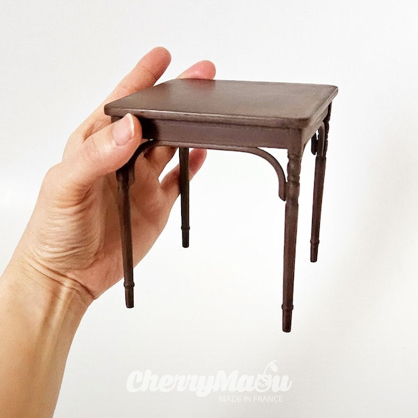 Quadratischer Thonet-Tisch im Maßstab 1:6 für Miniatur-Puppenhaus-Diorama 3D-Druck