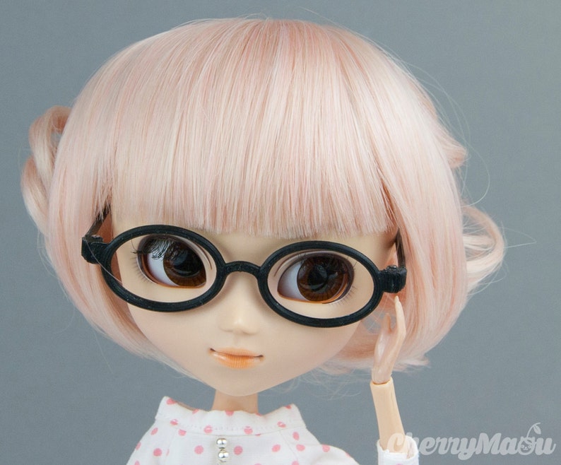 Oval glasses for Pullip doll image 2